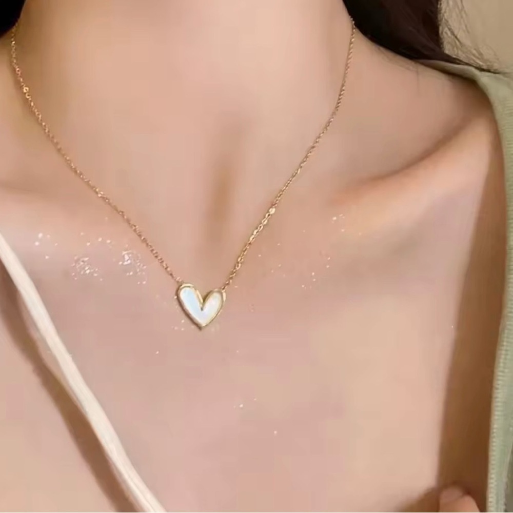 Gold & White Heart Necklace.